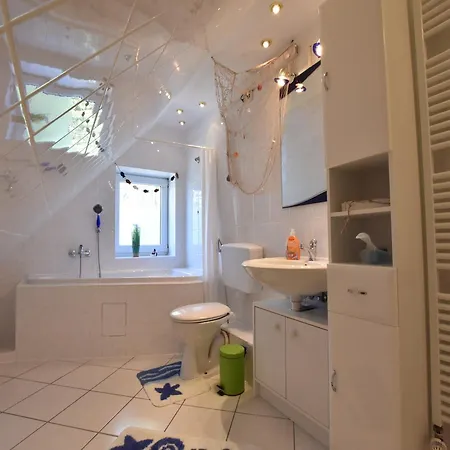 Comfortable Near Insel Poel * Gross Stromkendorf