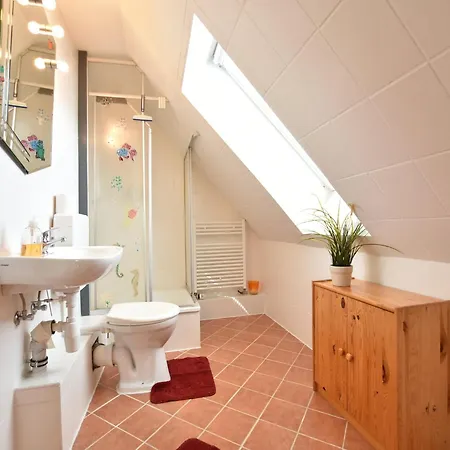 Comfortable Near Insel Poel Apartment